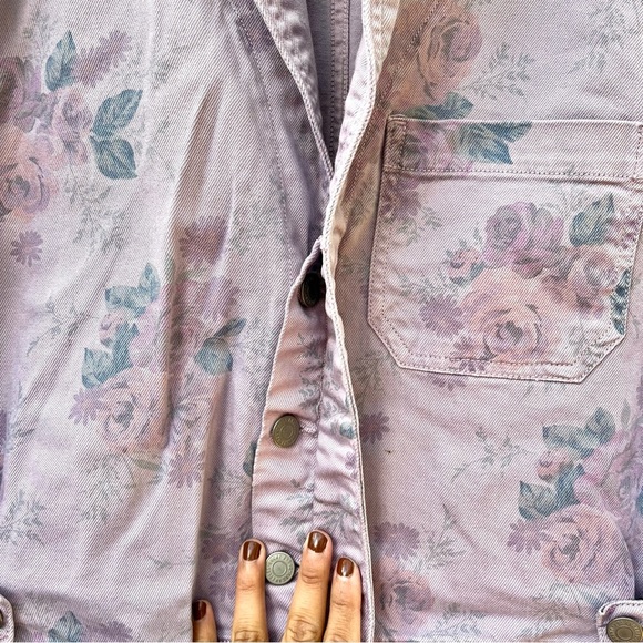 LUCKY BRAND x LAURA ASHLEY PRINTED FLORAL COVERALL SHORT IN SPRING PURPLE - Picture 9 of 10